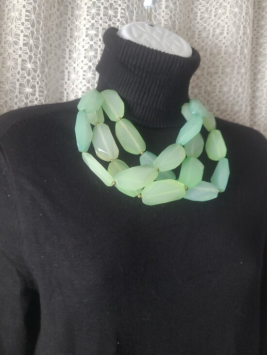 NECKLACE - Picture 3 of 6